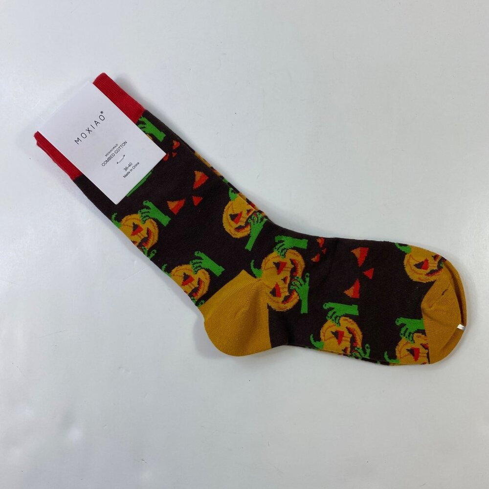 Womens Halloween Pumpkin Jack O Lantern Novelty Crew Socks Brown Red Orange